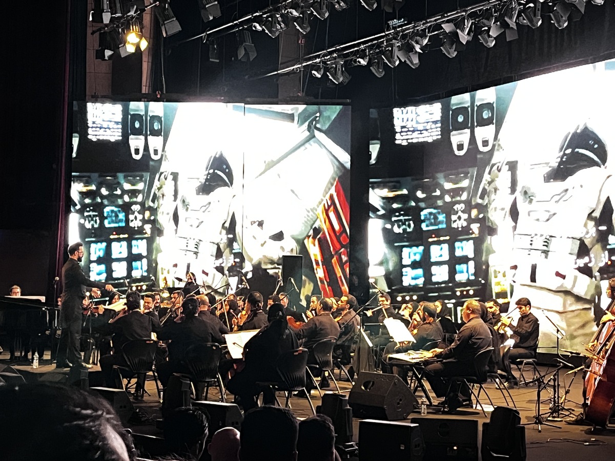 اجرای موسیقی فیلم «در میان ستارگان» با ارکستر فیلارمونیک آلنام  هم‌نشینی صدا و تصویر در برج میلاد+فیلم