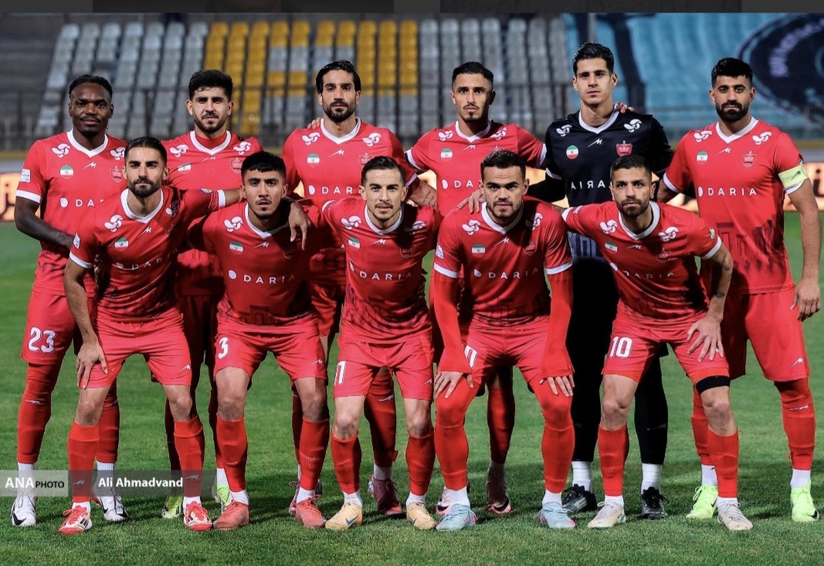 اعتراض پرسپولیس و آلومینیوم به کیفیت زمین شهر قدس  خوش و بش سلمانی و هوشمند پیش از آغاز بازی +عکس