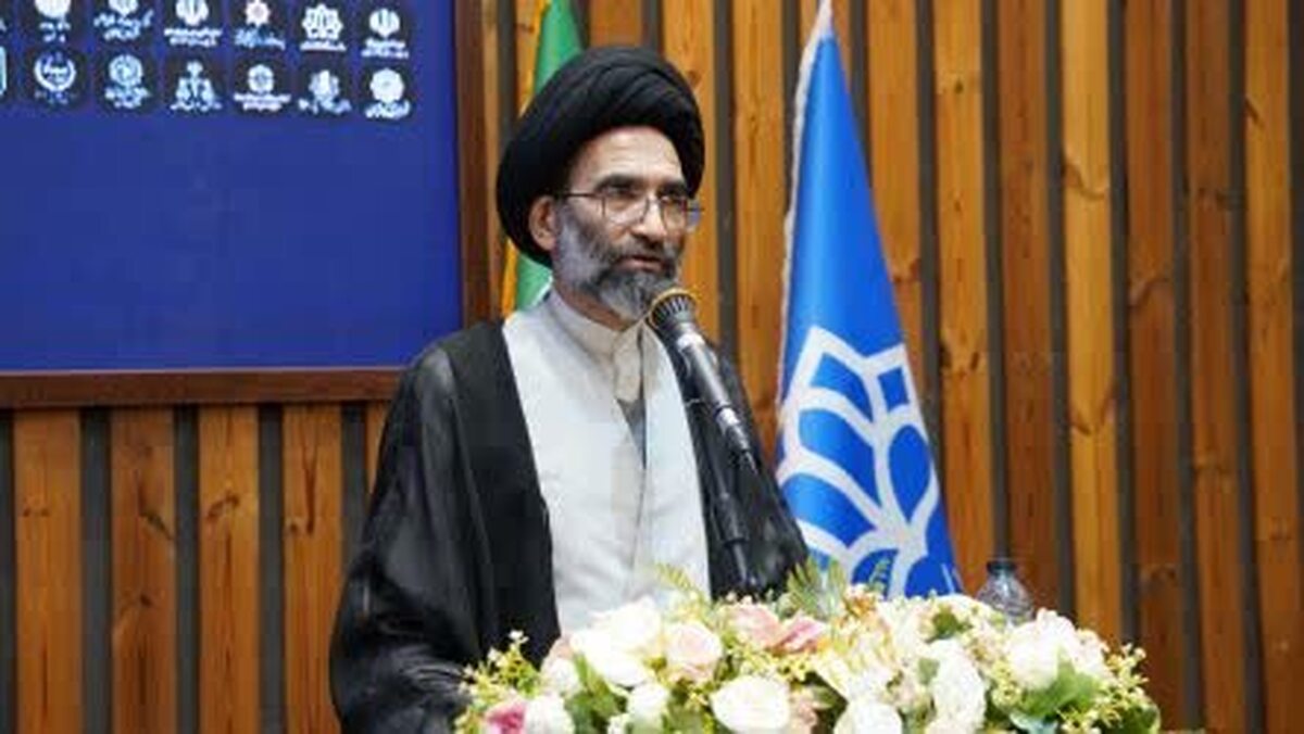 امام جمعه کاشان: اروپا علم را از ایران دزدید!  غربی‌ها در 50 سال آینده مجبورند فارسی یاد بگیرند