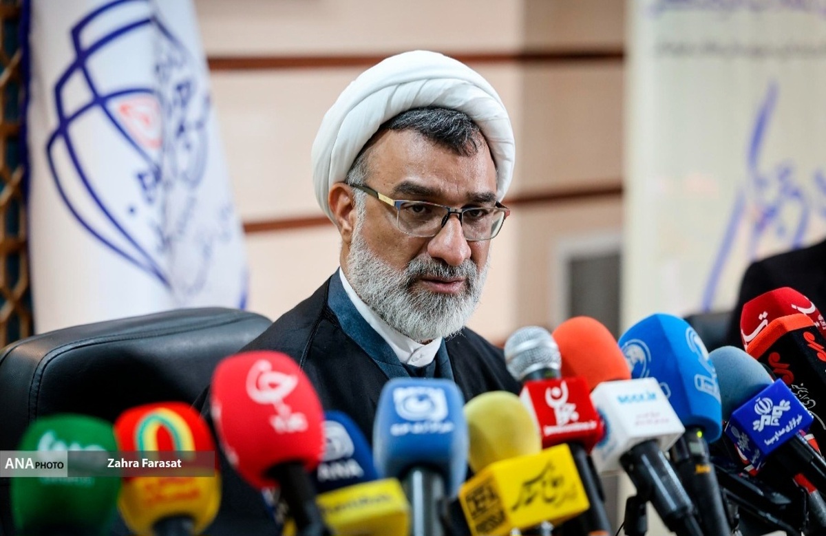 خسروپناه: دانشکده‌ها نباید جزیره‌ای باشند