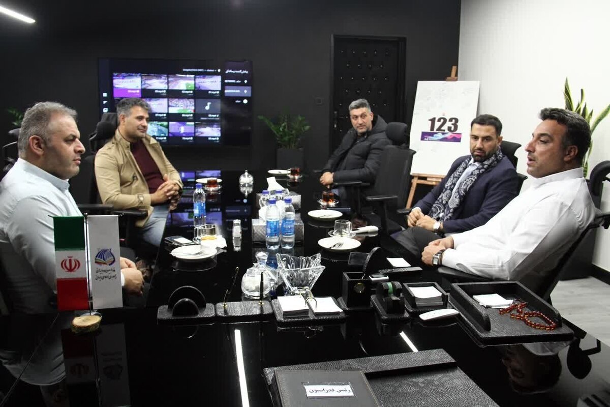 دیدار انوشیروانی با حدادی  برگزاری اردوی مشترک دوومیدانی و وزنه برداری در آینده نزدیک