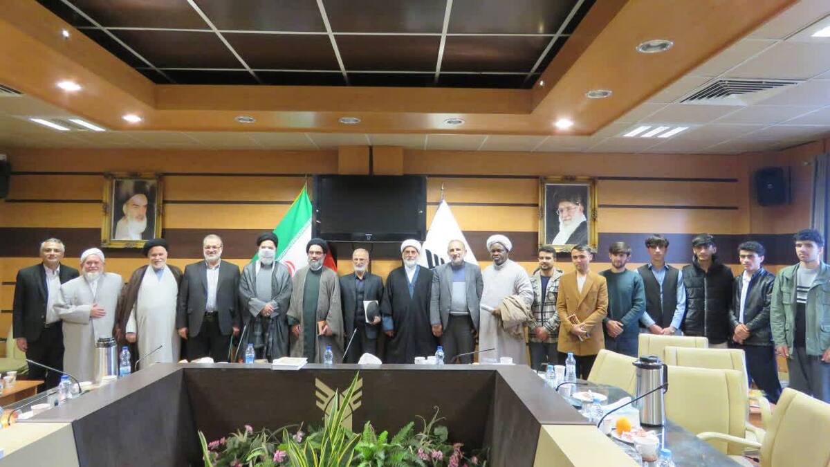 دانشگاه آزاد اسلامی پیشگام در تقریب مذاهب؛ از تأکید بر نقش جوانان تا مقابله با شبهات دشمن