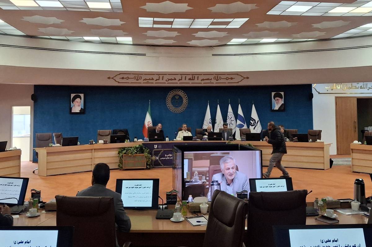 تربیت دانش‌آموز پژوهنده باید مورد توجه جدی قرار گیرد