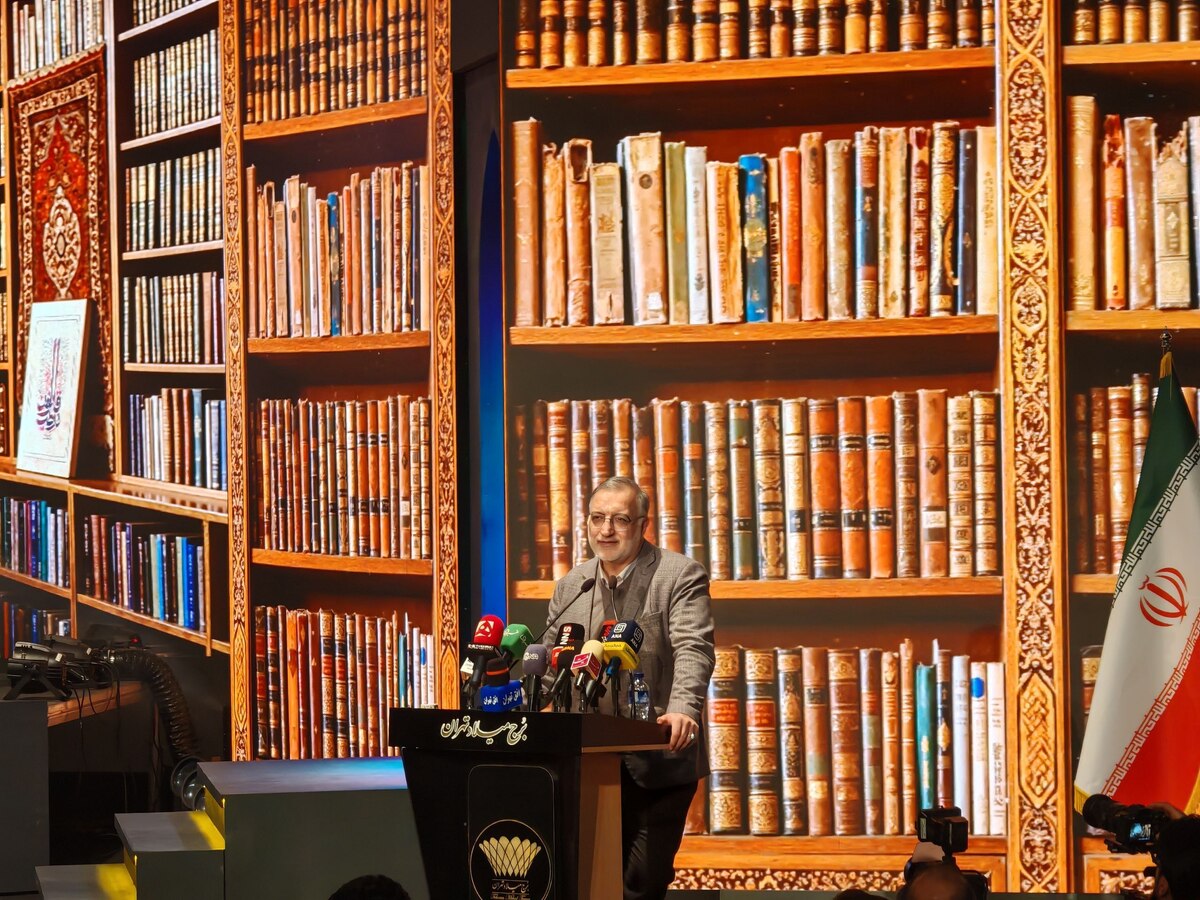 زاکانی: مسیر عبور از مشکلات، تکیه بر نخبگان و توان داخلی است