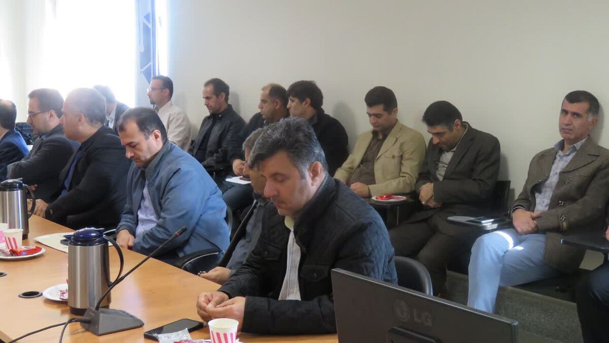 از پژوهشگران برتر دانشگاه آیت الله آملی مازندران تجلیل شد