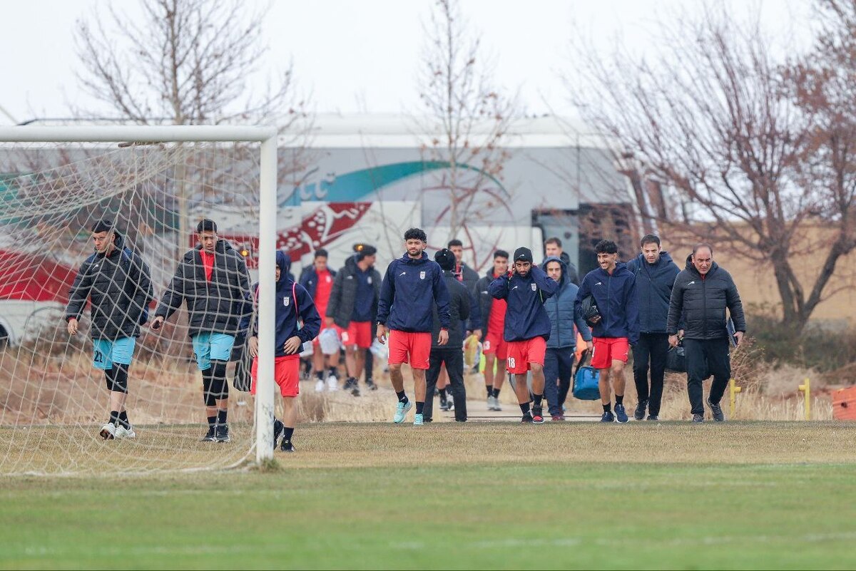 برف مانع دیدار تدارکاتی تیم امید و آلومینیوم شد