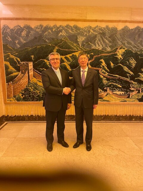 مسائل دو جانبه تهران -پکن محور مذاکرات مقام وزارت خارجه با سفیر چین مسائل دو جانبه تهران -پکن محور مذاکرات مقام وزارت خارجه با سفیر چین