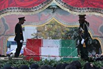 عطر-لاله‌های-خوشنام-فاطمی-در-کوچه‌های-تهران-پیچید-تشیع-پیکر-۳۰۰-شهید-در-سراسر-کشور