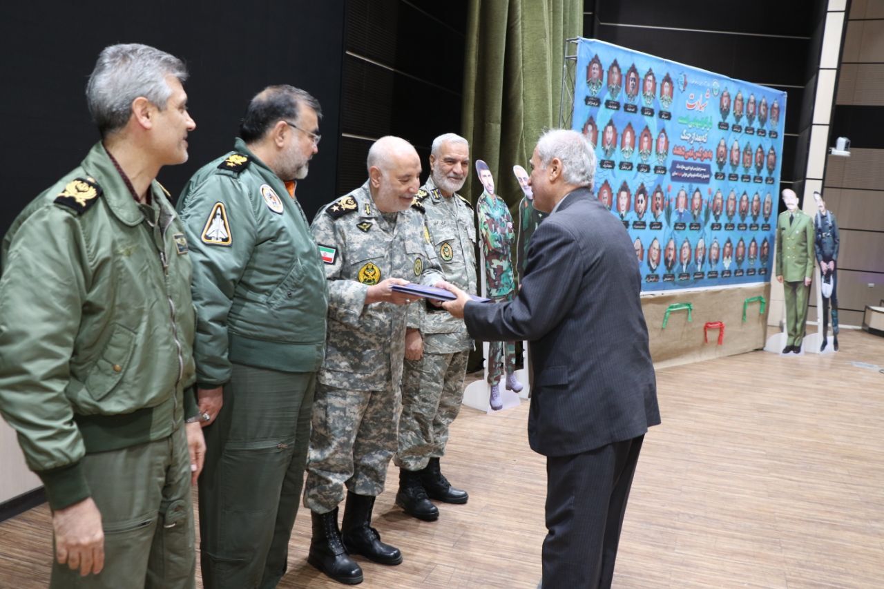 جهاد تبیین در خط مقدم نبرد شناختی؛ افتتاح بیستوچهارمین دوره معارف جنگ در دانشگاه هوایی شهید ستاری جهاد تبیین در خط مقدم نبرد شناختی؛ افتتاح بیستوچهارمین دوره معارف جنگ در دانشگاه هوایی شهید ستاری