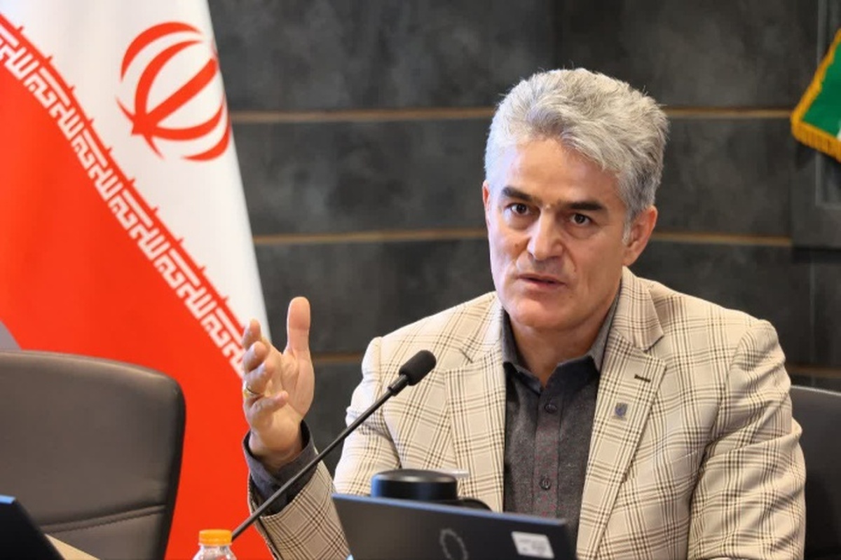 ضرورت استفاده از ظرفیت‌های بنیاد نخبگان و تسهیلات نظام وظیفه برای پذیرفته‌شدگان بورس صنعت و مشاغل