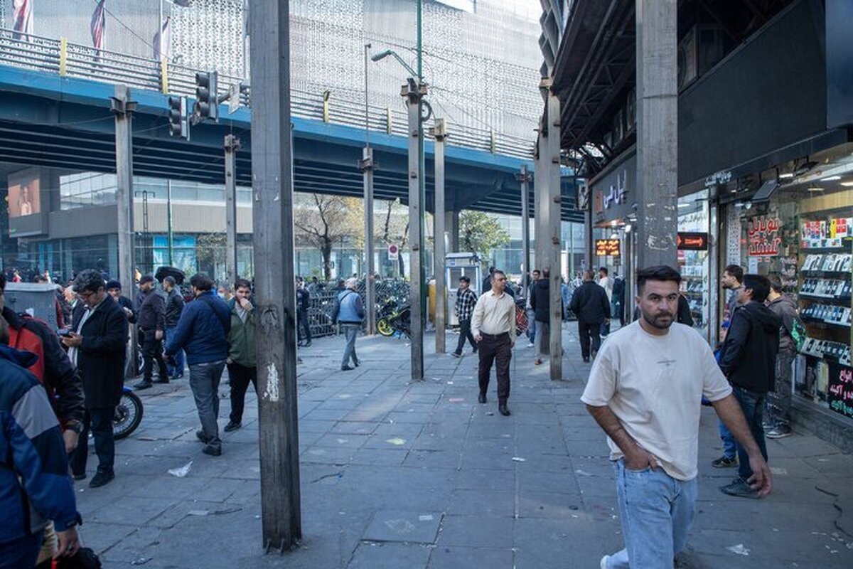 اجرای طرح رفع سد معبر در معابر بازار موبایل  بازگشایی پیاده‌روی علاءالدین پس از چند سال