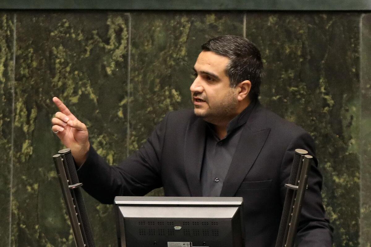 ریشه‌کن شدن زیرمیزی منوط به پرداخت به‌موقع بیمه‌ها و تأمین منابع پایدار سلامت است