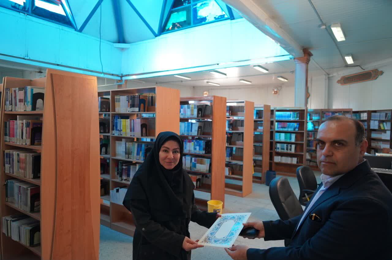 نقش دانشجویان در ارتقای سطح فرهنگ عمومی جامعه نقش دانشجویان در ارتقای سطح فرهنگ عمومی جامعه