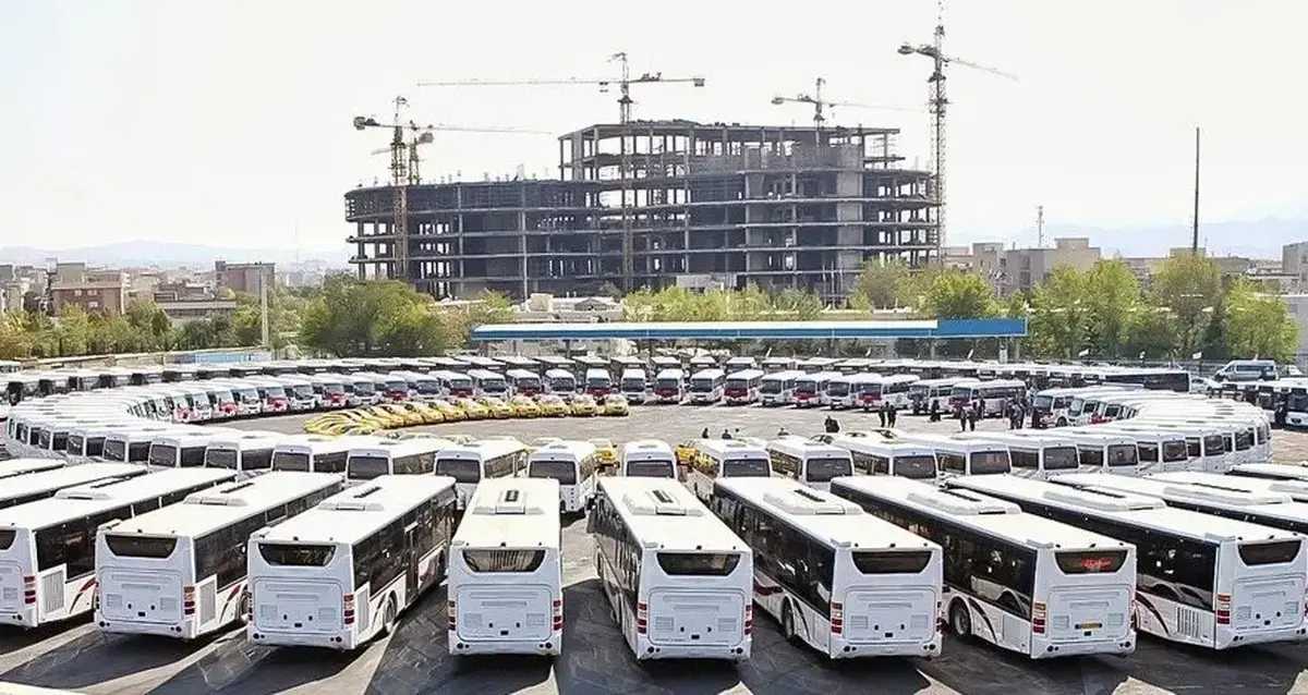 بحران اتوبوس در پایتخت؛ تهران به ۱۰ هزار دستگاه نیاز دارد اما تنها ۳۲۰۰ اتوبوس فعال است