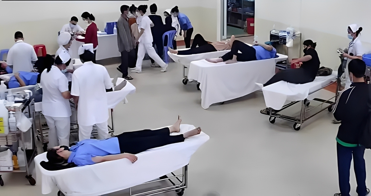 ۶۰ کارگر در هوشی‌مین ویتنام بر اثر احتمال مسمومیت غذایی در بیمارستان بستری شدند