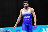 انتقام بزرگ بانک شهرِ بدون خارجی و عظیمی از استقلالی‌ها؛ کامبک یزدانی با کُچ فامیلی، پرتاب بطری‌ها و اعتراض شدید کمیل قاسمی