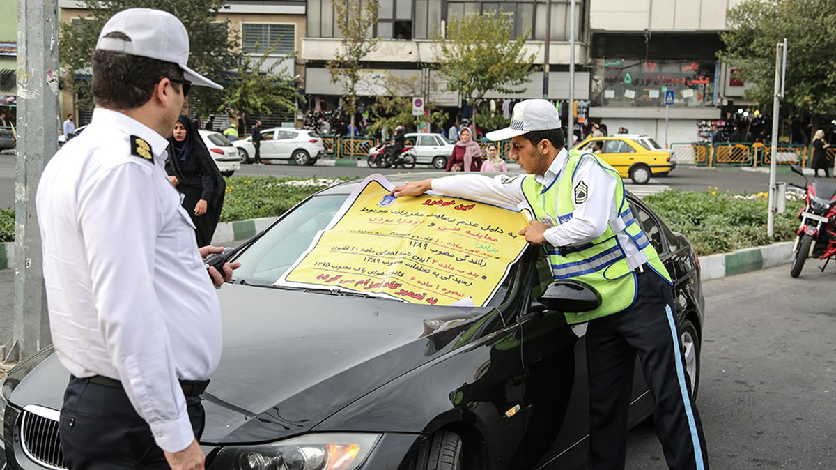 برخورد جدی پلیس با خودروهای دودزا  اعمال قانون ۵۸۰ هزار خودروی فاقد معاینه فنی