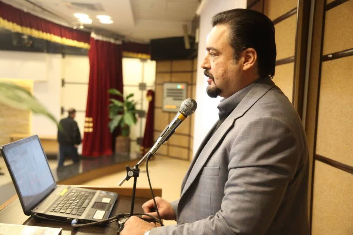 باید شأن و منزلت استادی را در دانشگاه حفظ کنیم