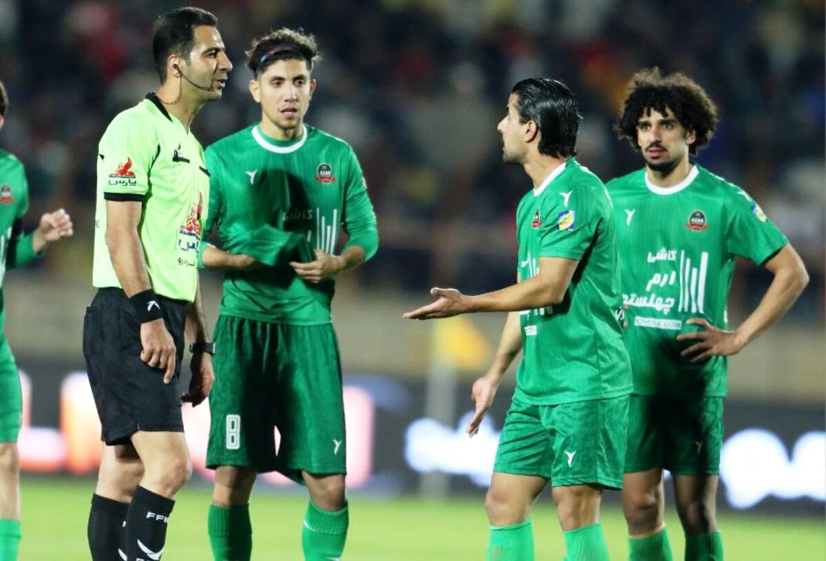 واکنش مالک شمس آذر به کناره‌گیری از لیگ برتر  نجفیان: به قطعیت نرسیدیم اما با این داوری نفس نمی‌کشیم