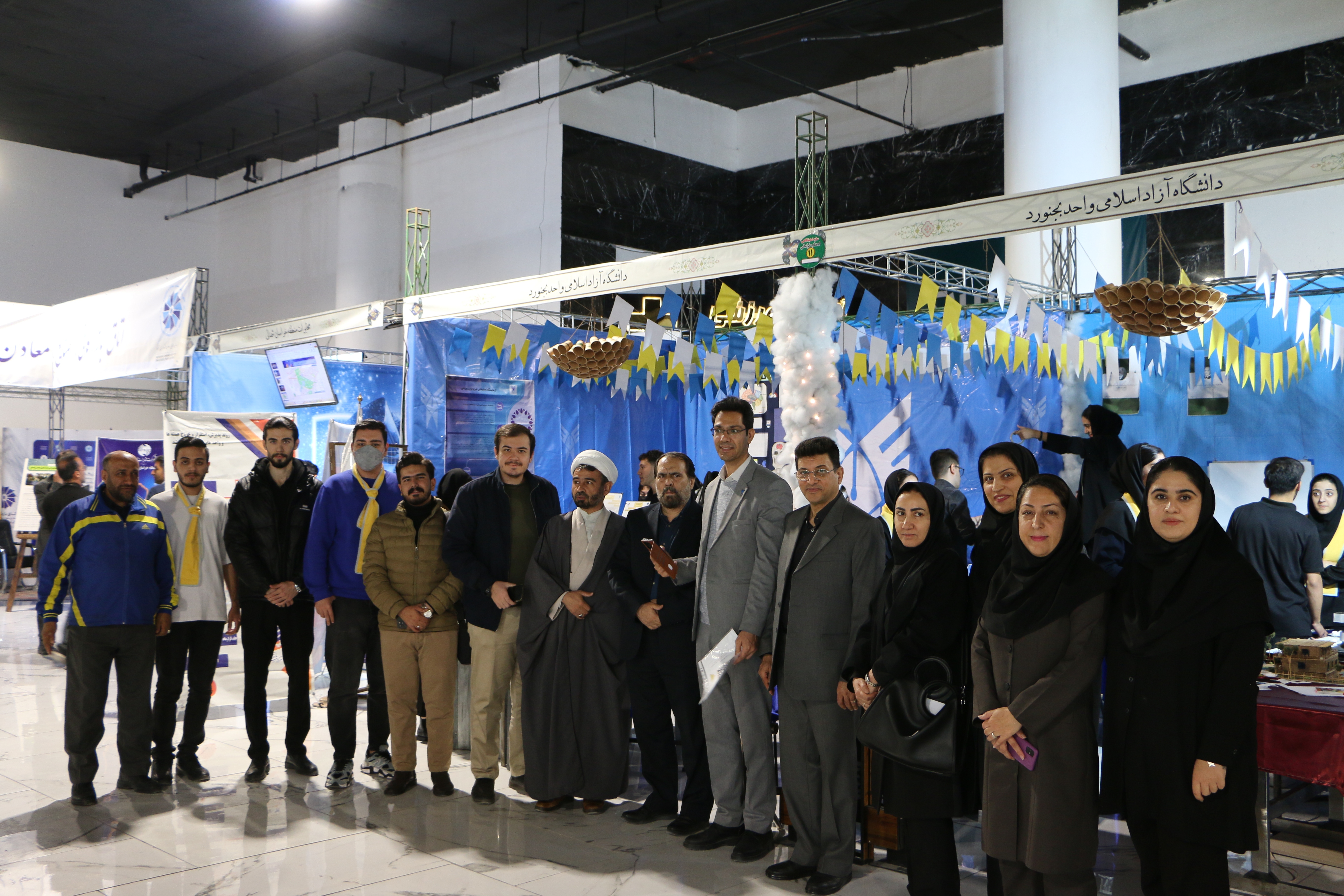 فراتر از سخنرانی؛ از «نجات تخممرغ» تا «تجاریسازی دستاوردها»؛ میدان عمل دانشجویان خراسانشمالی کجاست؟ فراتر از سخنرانی؛ از «نجات تخممرغ» تا «تجاریسازی دستاوردها»؛ میدان عمل دانشجویان خراسانشمالی کجاست؟