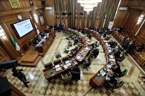 اینجا جای سخنرانی نیست؛ تذکر تند چمران به نمایندگان معترض در شورا