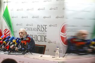 محمدجواد لاریجانی رئیس پژوهشگاه دانش‌های بنیادی و رئیس همایش «خیزش در برابر خردکشی»