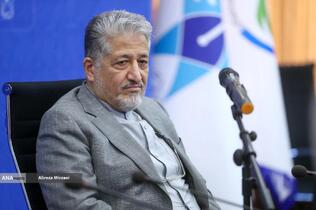 تقدیر از مدال آوران هفدهمین دوره المپیاد پزشکی دانشگاه آزاد اسلامی