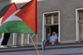 تظاهرات ده‌ها هزار نفر در برلین علیه حمایت آلمان از اسرائیل