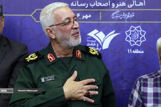 جلسه نقد و بررسی کتاب «تو عاشق شدی» مجموعه خاطرات شفاهی سردار سیروس صابری از روزهای دفاع مقدس و نبردهای رزمندگان