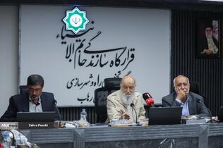 بازدید اعضای شوراهای شهر از خط10 مترو