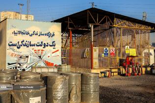 بازدید اعضای شوراهای شهر از خط10 مترو