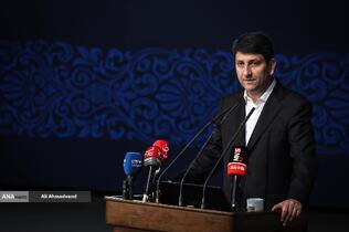 ستار هاشمی وزیر ارتباطات و فناوری اطلاعات