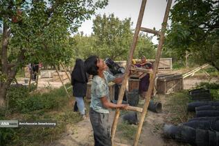 توانمندی اقتصادی برای رفع محرومیت - باغ گلابی