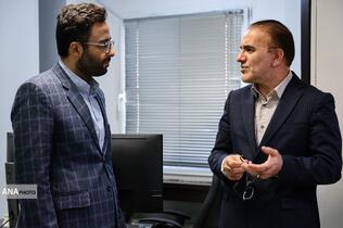 بازدید محمد رئیس‌زاده رئیس کل سازمان نظام پزشکی کشور از خبرگزاری آنا