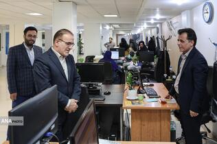 بازدید محمد رئیس‌زاده رئیس کل سازمان نظام پزشکی کشور از خبرگزاری آنا