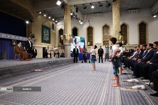 دیدار قهرمانان ورزشی و مدال‌آوران المپیادهای علمی با رهبر معظم انقلاب