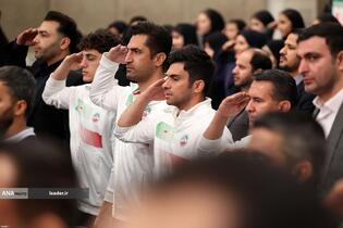 دیدار قهرمانان ورزشی و مدال‌آوران المپیادهای علمی با رهبر معظم انقلاب