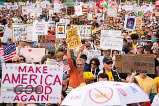 تجمع میلیونی آمریکایی ضد ترامپ با شعار «پادشاهی ممنوع»