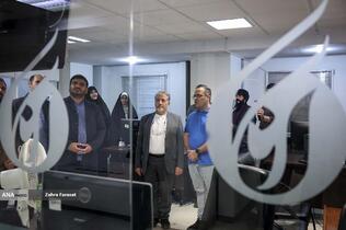 بازدید بیژن رنجبر رییس دانشگاه آزاد اسلامی از تحریریه فضای مجازی خبرگزاری آنا