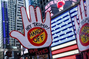 تظاهرات ضد ترامپ «بدون پادشاه» در سراسر آمریکا