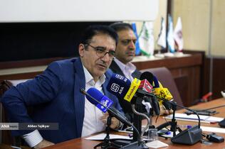 قادر آشنا مشاور وزیر فرهنگ و ارشاد اسلامی و دبیر شورای فرهنگ عمومی