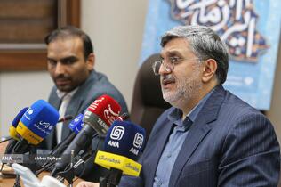 نشست خبری فرشید فلاح مدیرعامل بنیاد بین المللی امام رضا(ع)