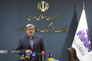 نشست خبری فرشید فلاح مدیرعامل بنیاد بین المللی امام رضا(ع)