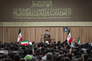 دیدار دانش‌آموزان و دانشجویان با رهبر معظم انقلاب