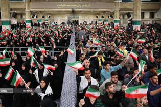 دیدار دانش‌آموزان و دانشجویان با رهبر معظم انقلاب