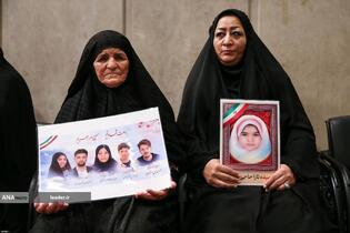 دیدار دانش‌آموزان و دانشجویان با رهبر معظم انقلاب