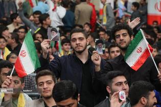 دیدار دانش‌آموزان و دانشجویان با رهبر معظم انقلاب