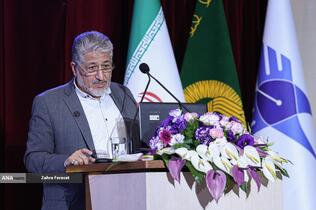 سخنرانی بیژن رنجبر، رئیس دانشگاه آزاد اسلامی در مراسم اختتامیه سی و نهمین دوره جشنواره قرآن و عترت دانشجویان - اصفهان