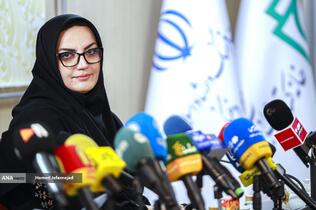 آزاده نظر بلند دبیرکل نهاد کتابخانه های عمومی کشور