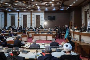 آیین رونمایی از ویراست جدید کتاب «ارتباط انسان-جهان»